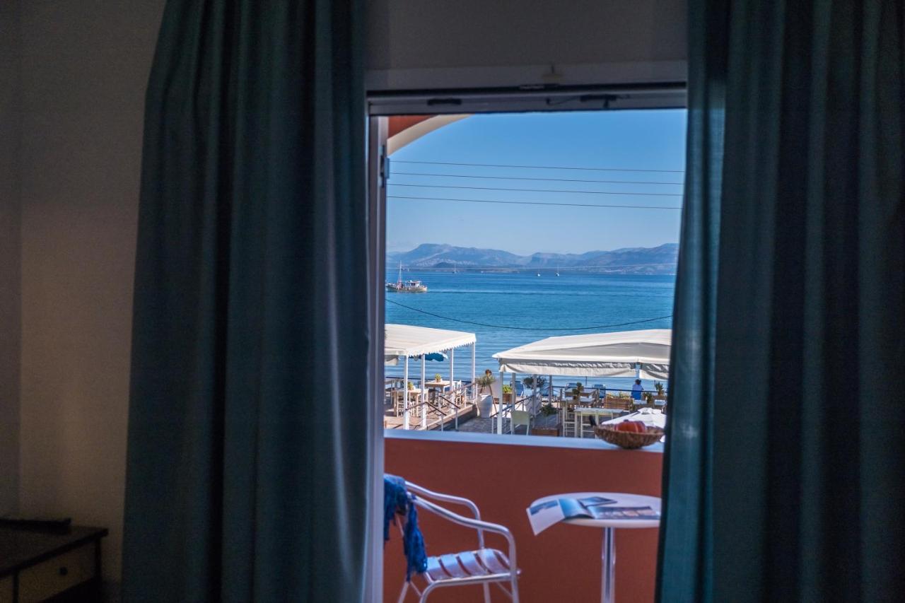 Christina Beachfront Rooms By Hotelius Petriti  Exterior photo